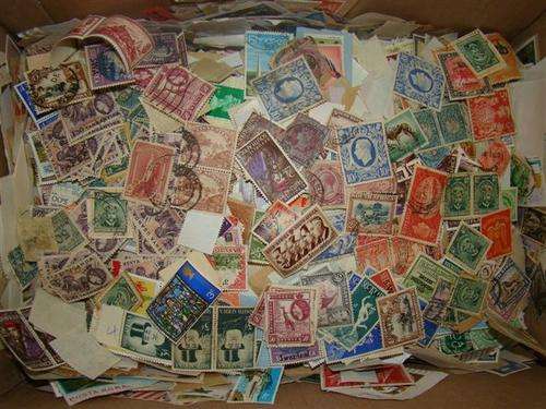 LATE ENTRY 1000 x1000 Random selection of Worldwide StampsIt could be anything from 1850 onwards -!