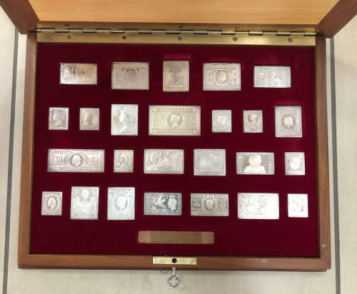 1977 Royal SILVER Stamp Medallions (464g)