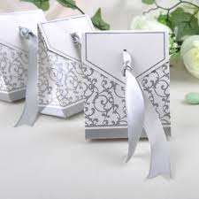 Silver Ribbon Favour Boxes (DIY)