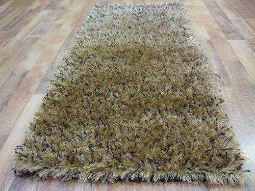 SHAGGY RUGS : MATCHING PAIR BEDSIDE RUGS