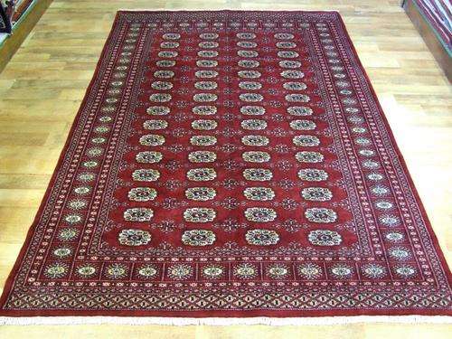 PERSIAN & ORIENTAL RUGS & CARPETS