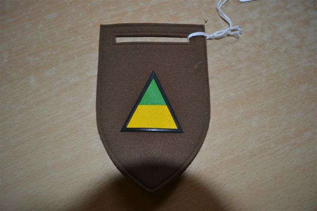 Nutria Divisional shoulder flash for "A" Company in the Commando Units.