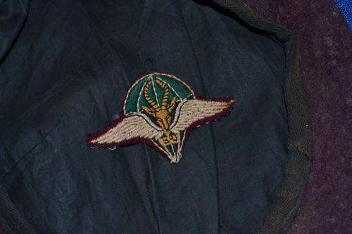 SA Parabat beret with badge loose. 56cm.