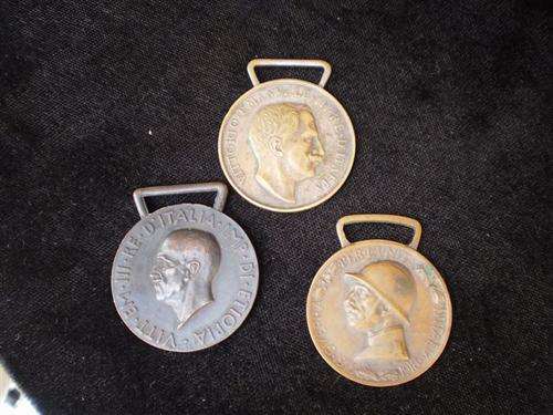 Italian WWII medals