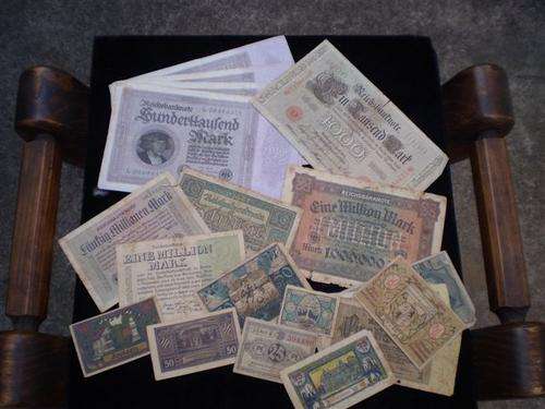 Small collection of banknotes from Germany