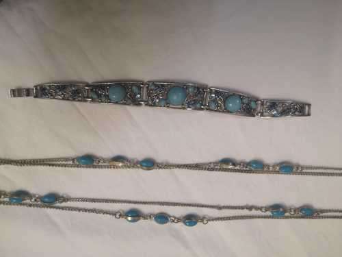 Vintage jewellery set