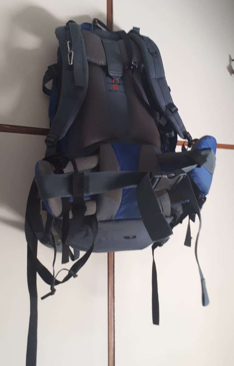 360 Degrees TRACE 65 L Hiking Bag Excellent Condition