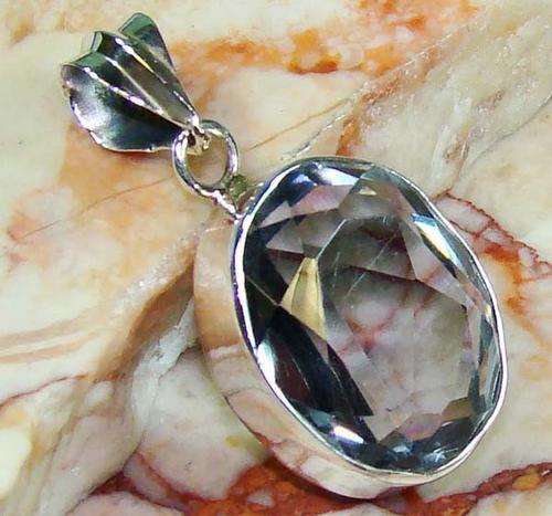 SILVER / WHITE QUARTZ & 925 SILVER PENDANT: 35mm; 123
