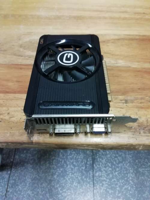 5 Graphics Cards on Auction (PLEASE READ)