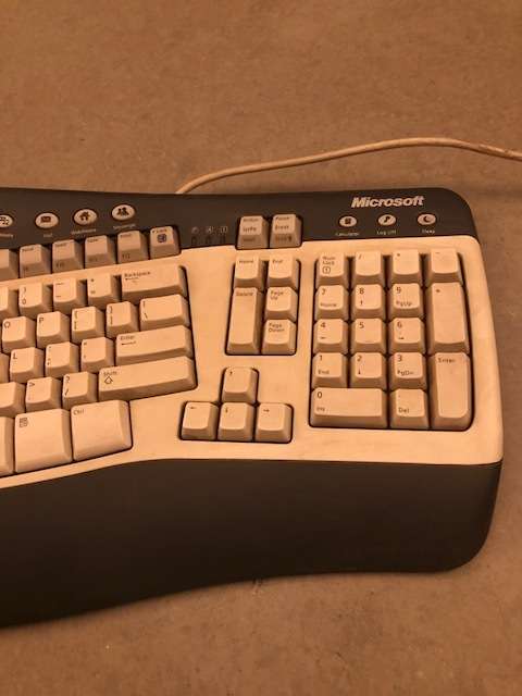 Ergonomic Keyboard and Infrared Mouse