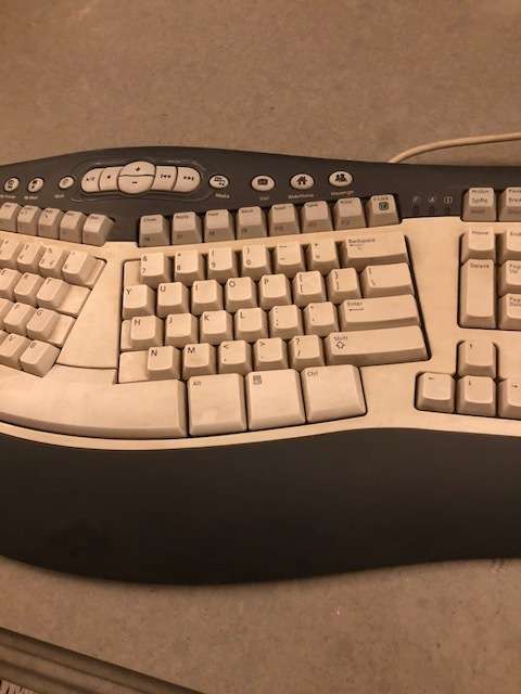 Ergonomic Keyboard and Infrared Mouse