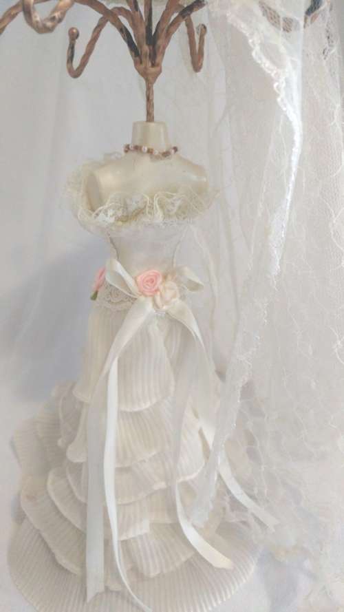 Vintage Wedding dress Jewellery doll / stand