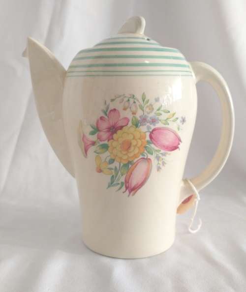 Suzie Cooper Coffee pot Dresden spray pattern issued 1935