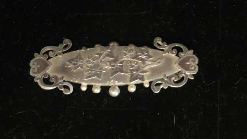 Victorian solid silver sweetheart brooch Ivy and Hearts rare circa 1893 / 1894