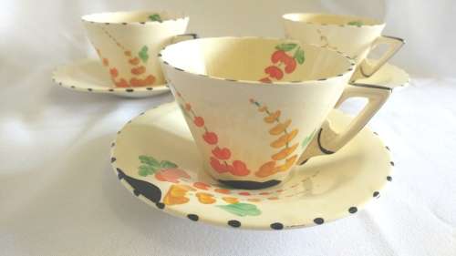 Handpainted Burleighware Art Deco Lupin pattern serving dish and 3 tea cups