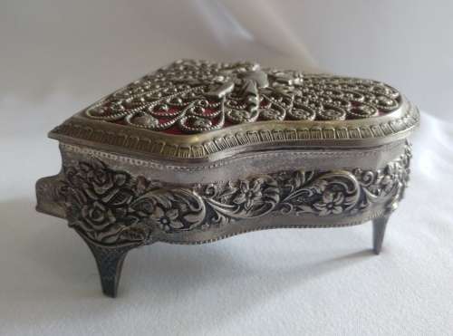 Musical Grand piano music box