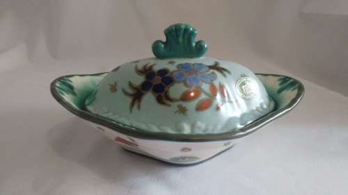 Very Rare and Beautiful Gouda Butter Dish Dahlia 1952
