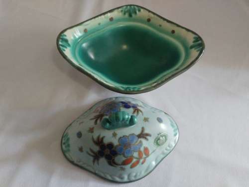 Very Rare and Beautiful Gouda Butter Dish Dahlia 1952