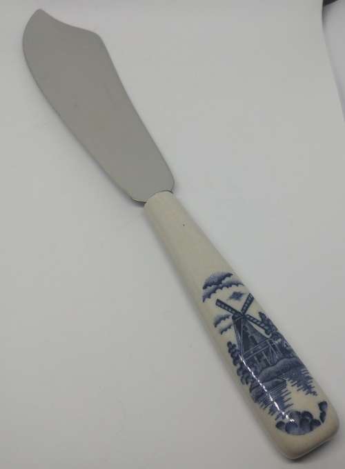 Lovely blue Dutch serving knife in original box