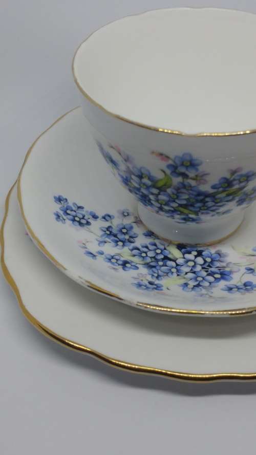 Beautiful Royal Vale blue flower fine bone China Tea Trio