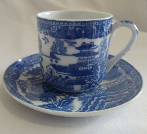 Decorative Blue and white ceramic plates 15-piece collection including salt and pepper handpainted