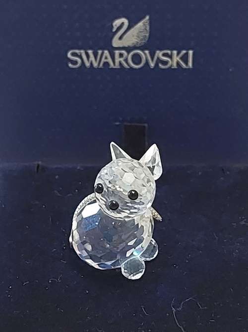 Classic Swarovski cat/kitten figurine