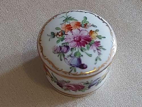 Beautiful Flower Garden Dresden style ceramic pill box