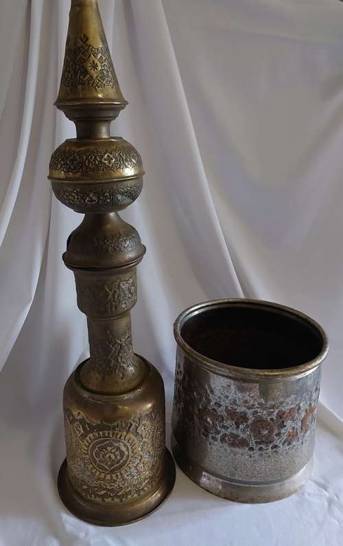 Brass Hookah & brass planter
