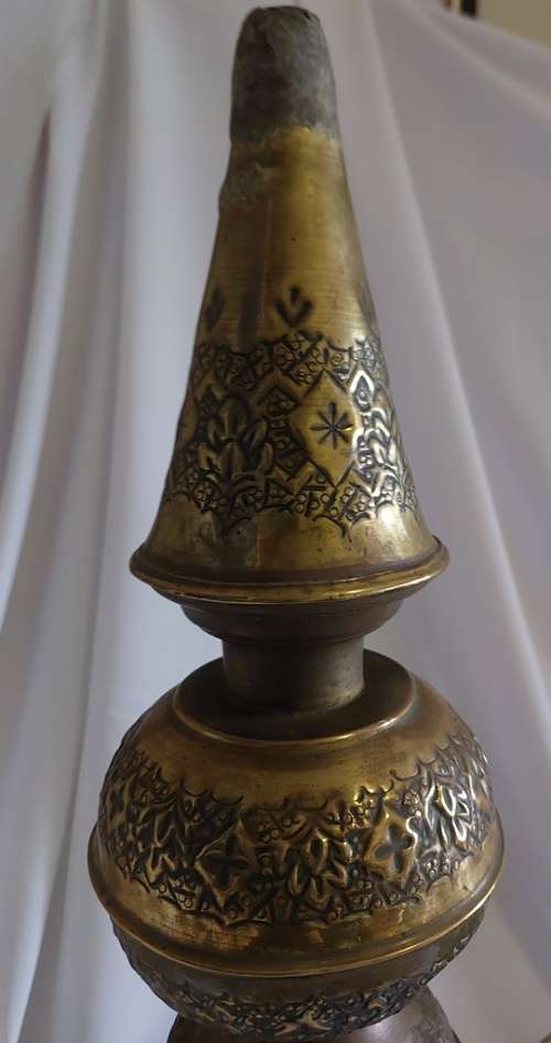 Brass Hookah & brass planter