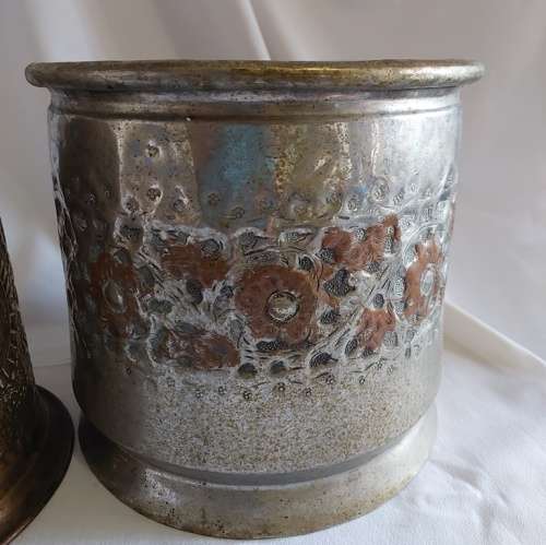 Brass Hookah & brass planter