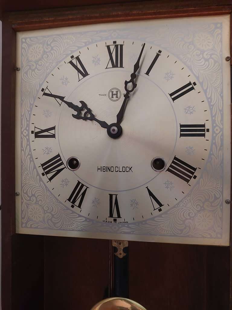 Hibino wall hanging pendulum clock made in Japan 1940s Working