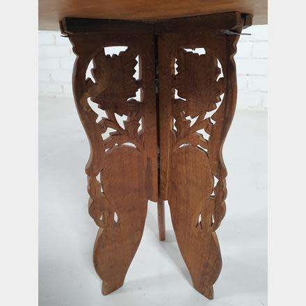Lovely Indian carved table Sheesham wood