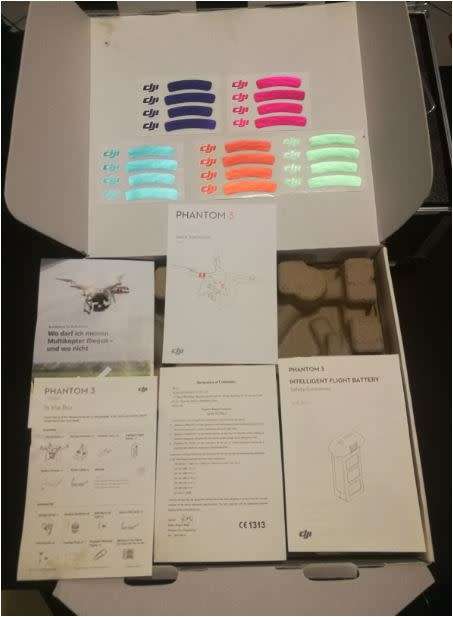 DJI - PHANTOM 3 - STANDARD - Immaculate Condition with Extra Battery and Carry Case