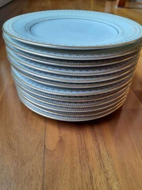 Noritake Barrington 12 sideplates and 13 dessert bowls