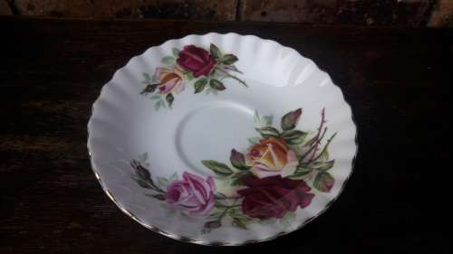 ROYAL ALBERT - Kings Ransom trio