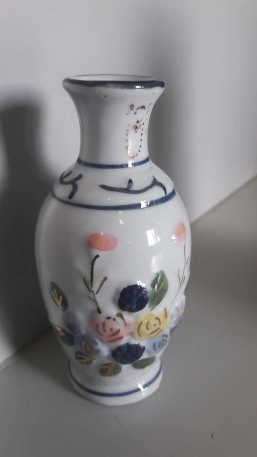 Vintage Set of two vases