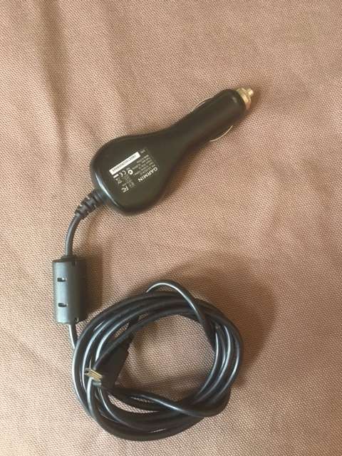 Garmin Nuvi 205 with windshield mount and car charger