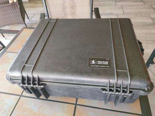 Pelican 1600 Protector Hard Case (Black) - with Foam