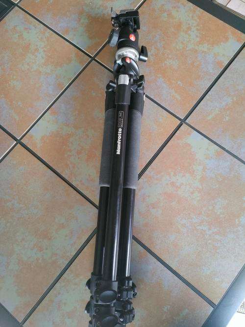 Manfrotto 055XPROB Tripod with Manfrotto 488RC2 Ball Head