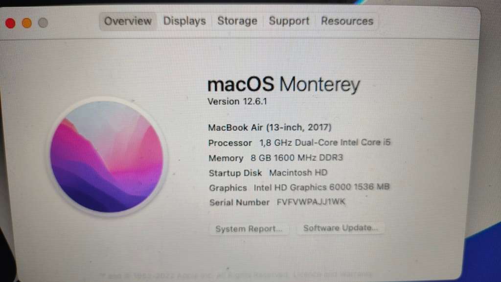 2017 MacBook Air 13.3-inch | Core i5 1.8GHz | 8GB RAM | 128GB SSD with ad 128gb SD card storage.