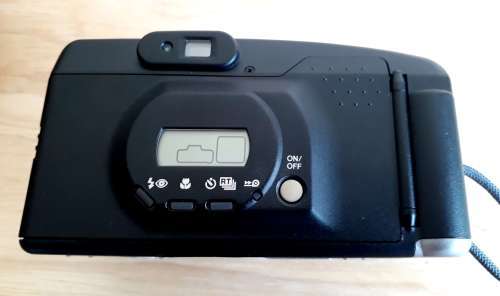 Canon Sure Shot Z85 - 35mm Camera with Bag and Instruction Booklet - Power Zoom Lens 38mm-85mm