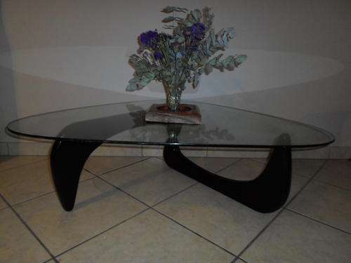 Vintage Art Deco Coffee/Display Table