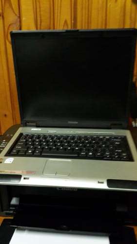toshiba laptop really looks like new you wont believe it