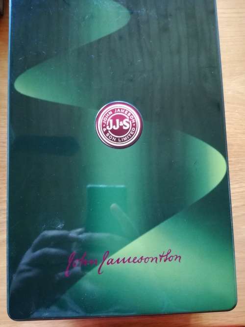 JAMESON IRISH WISKEY IN COLLECTABLE STEEL BOX WITH CLASSES. SEE IMAGES