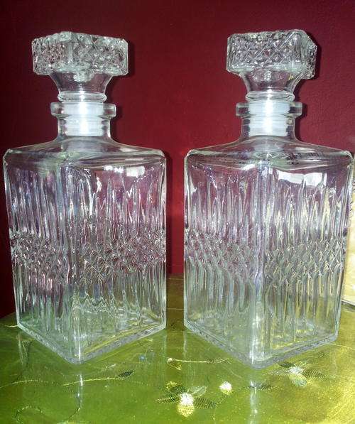 GREAT FIND - TWO OF A KIND! Set of glass liquor Decanters
