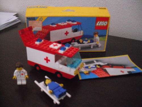 LEGO 6688 - Ambulance