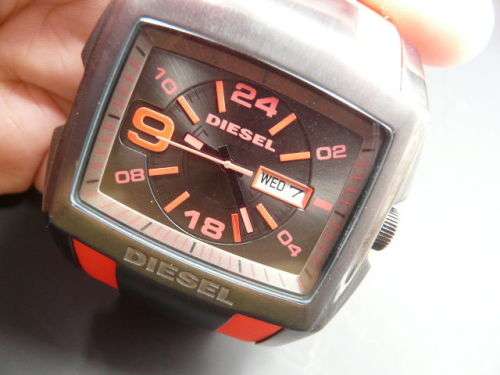 DIESEL DZ4288 BUGOUT QUARTZ WATCH "" STUNNING AND DIFFERENT