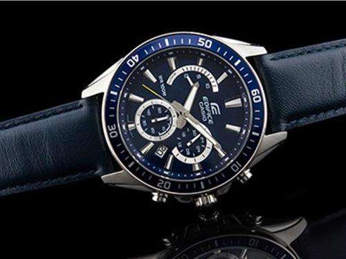 CASIO EDIFICE CHRONOGRAPH  EFR-552L-2AVUDF ****LOOKER*** GREAT WATCH,