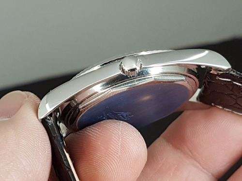 MIDO OCEAN STAR DAY TO DAY, SWISS MADE QUARTZ, SWISS DESIGN ETA 955132 (NEW OLD STOCK )