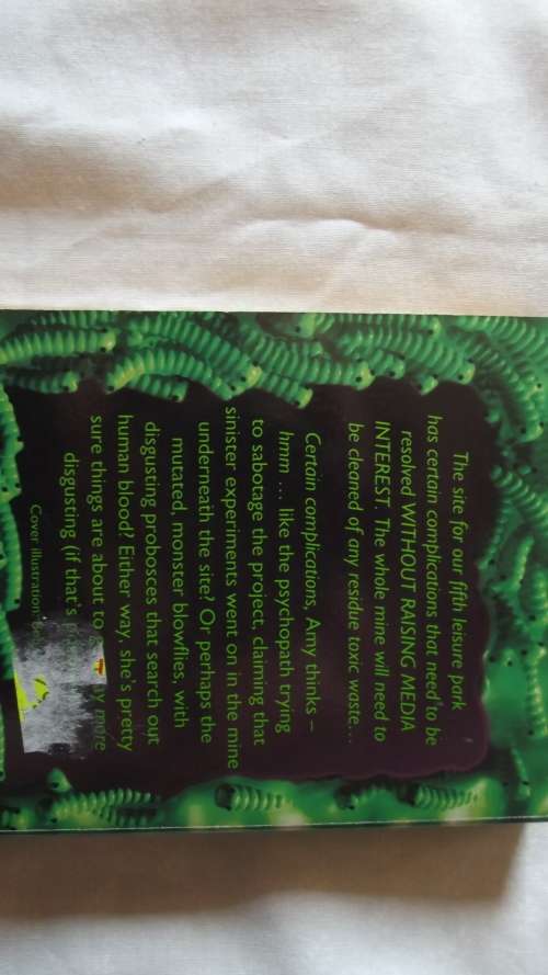 The Circle - Sara B. Elfgren & Mats Strandberg & Fly-Blown - Philip Wooderson